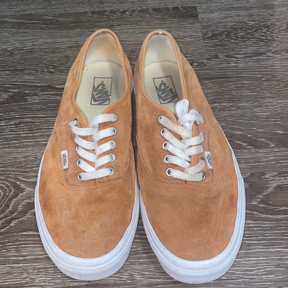 vans authentic camel